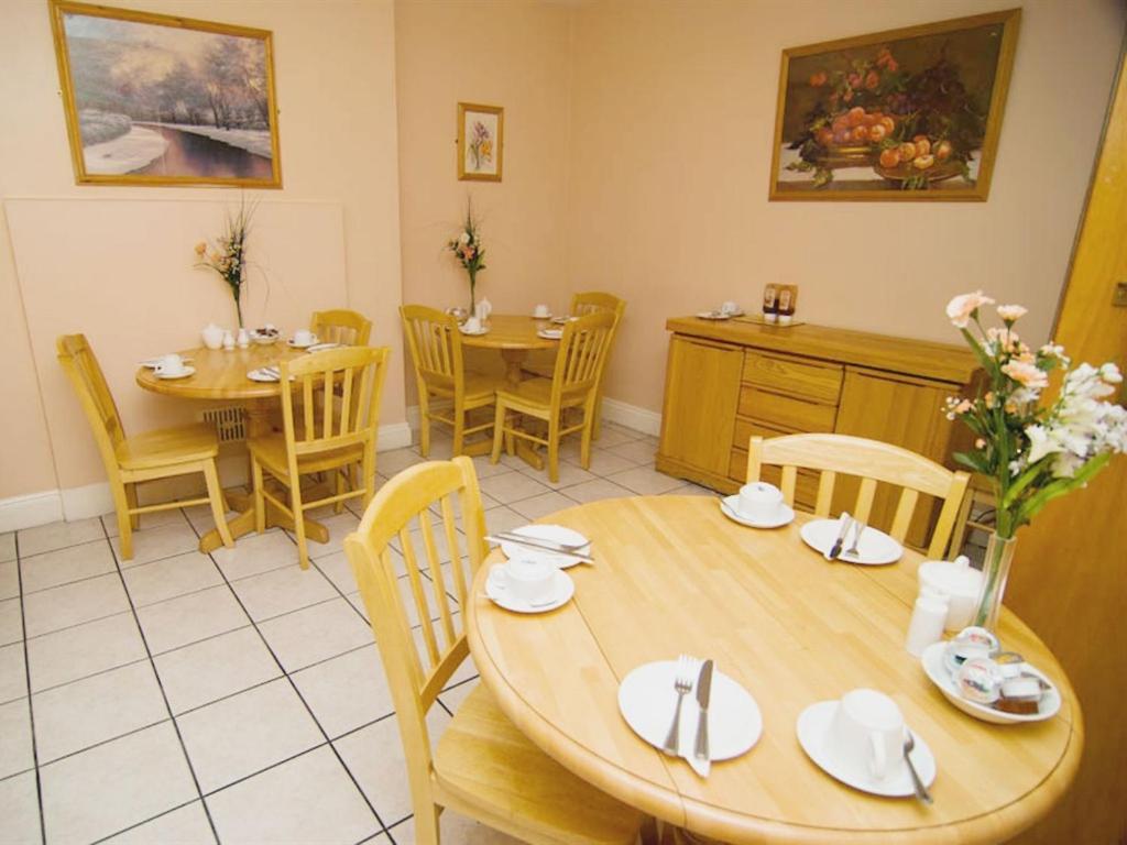 Normandie Hotel Лондон Екстериор снимка