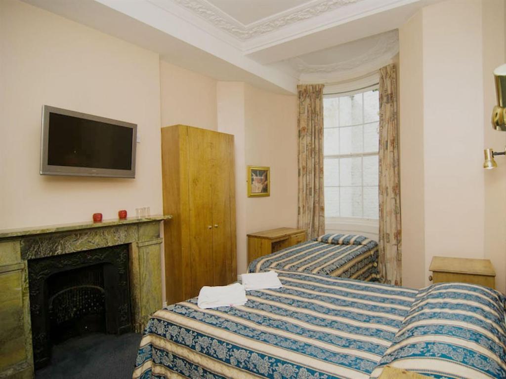 Normandie Hotel Лондон Екстериор снимка