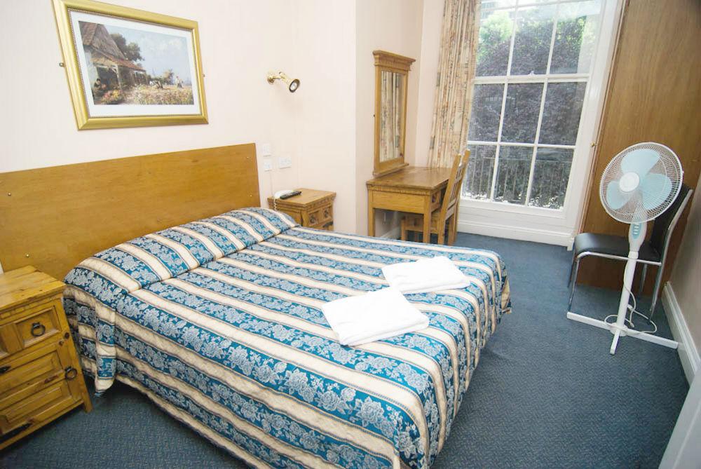 Normandie Hotel Лондон Екстериор снимка